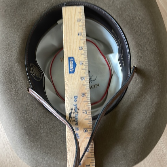 Stetson “Billy Kidd” Cowboy Hat. Custom Feather, beaded band.Light Brown.6 7/8’s - Picture 16 of 16